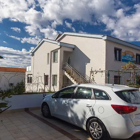 With Pool In Krk-insel Krk 45783 Appartement Krk Town